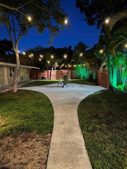 Cozy & Beautiful 1Bd Apartment W/Full Kitchen! Fort Lauderdale Esterno foto