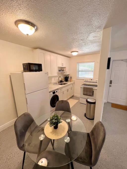 Cozy & Beautiful 1Bd Apartment W/Full Kitchen! Fort Lauderdale Esterno foto